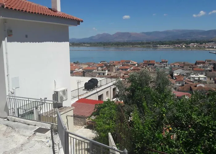 Aggeliki 公寓 纳夫普利翁